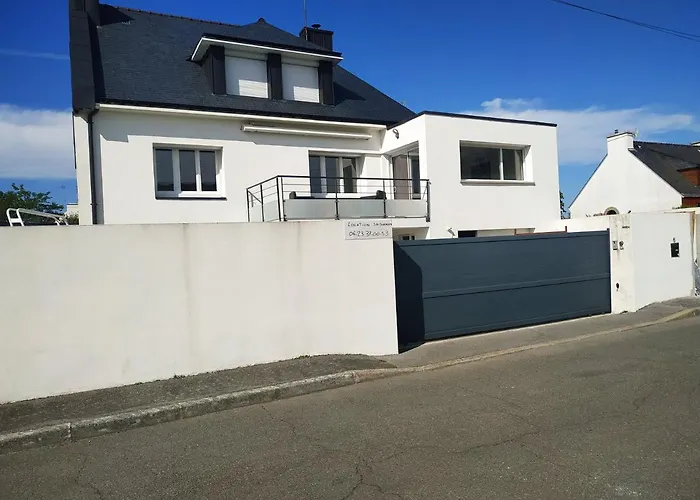 T2 Conleau A Vannes 200 Metres De La Mer
